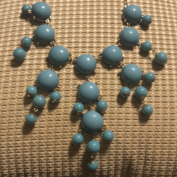 NWT statement necklace and earrings Ethel & Myrtle - Picture 1 of 6